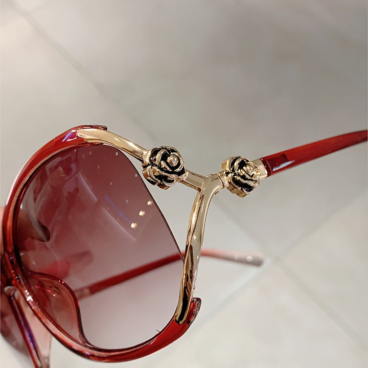 La Fleur Oversized Sunglasses