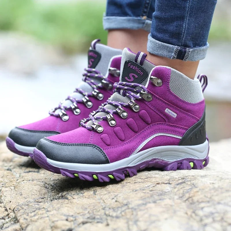 Unisex Waterproof Hiking Boots – Sturdy Outdoor Trekking Boots for Men and Women with All-Terrain Grip and Ankle Support