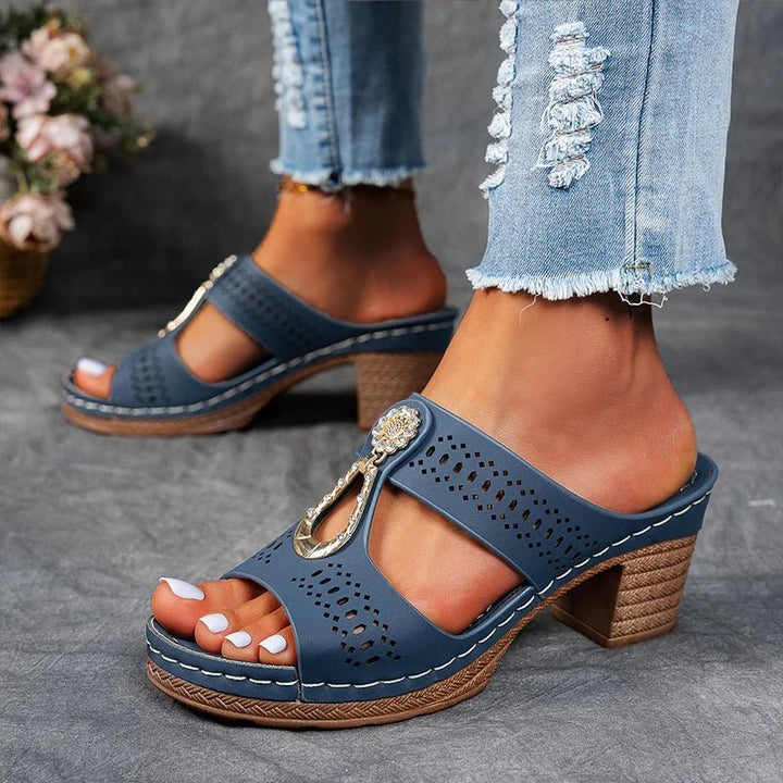 Nora - Orthopaedic Sandals