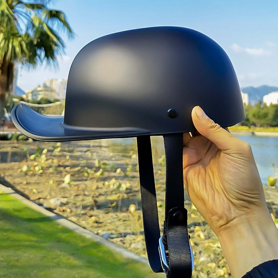 Motorcycle Helmet With Classic Cap Style Dot Approved