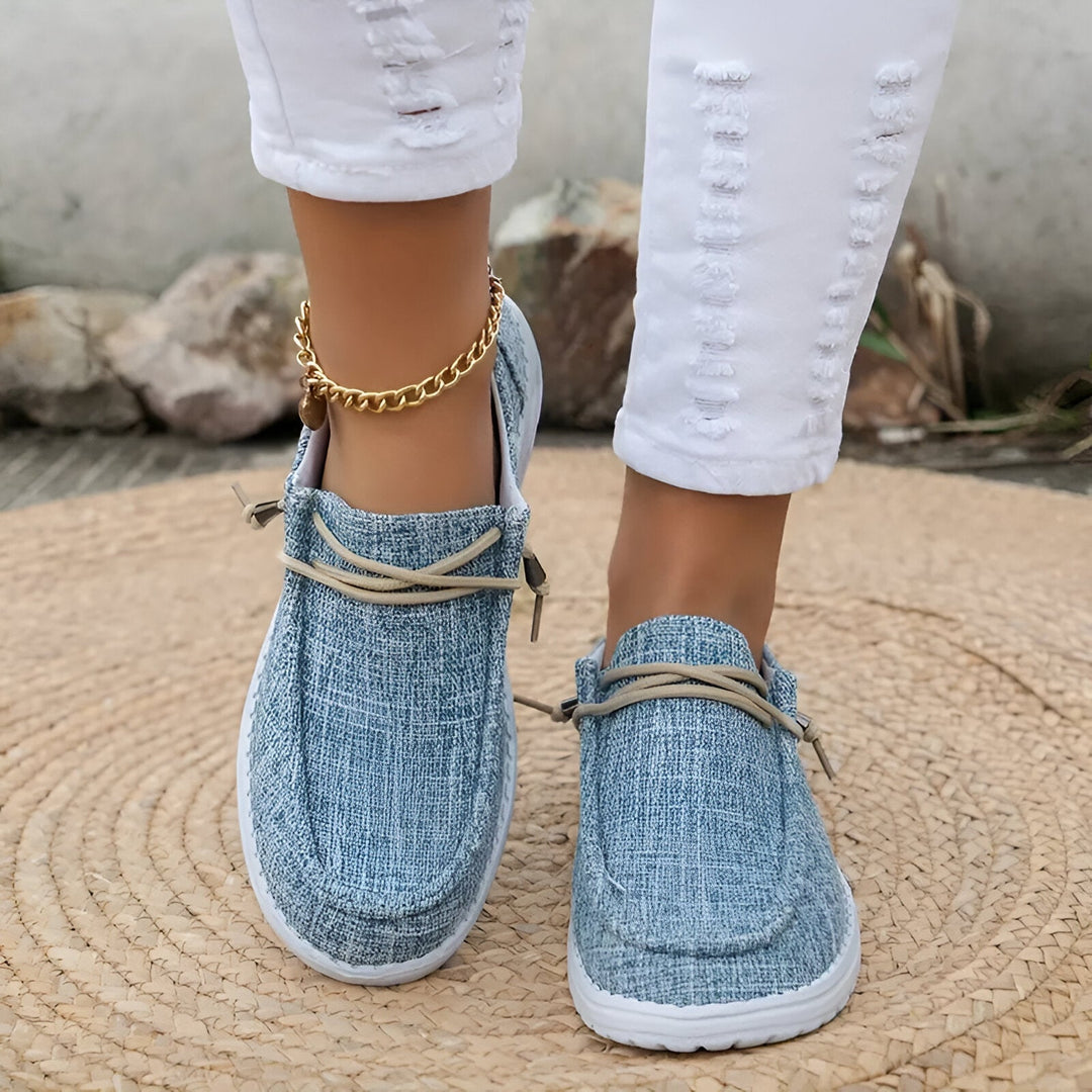 Comfortable Slip-on Shoes Lioré - Elena Harper