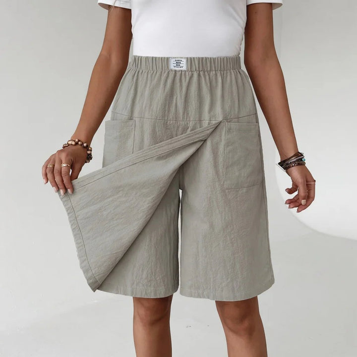Women's Elastic Active Shorts with Pockets for Ultimate Comfort
