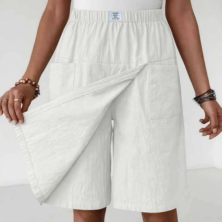 Women's Elastic Active Shorts with Pockets for Ultimate Comfort