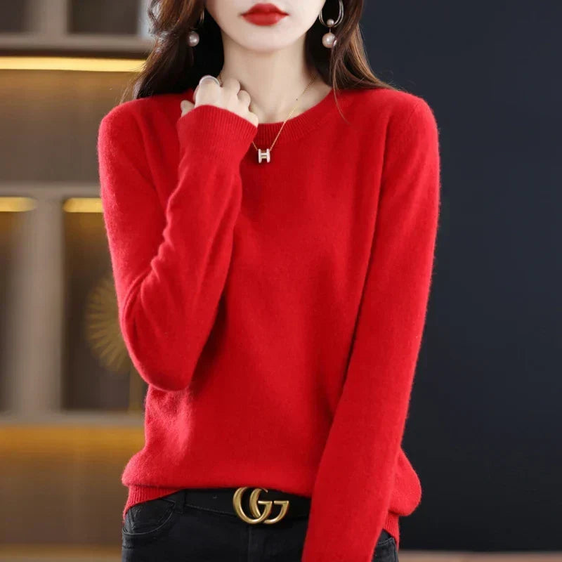 Warm wool sweater for women, classic fit