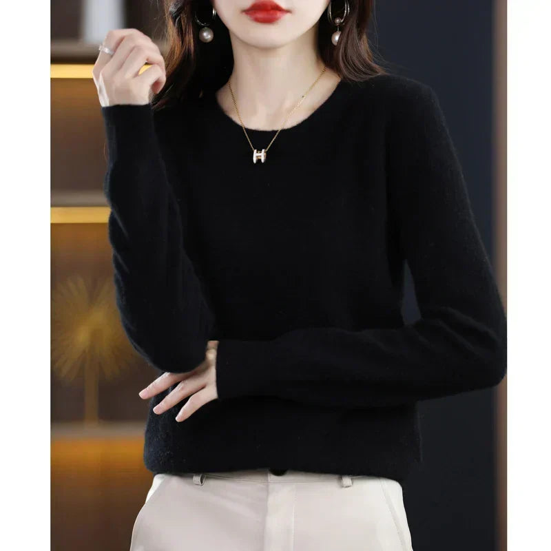 Warm wool sweater for women, classic fit
