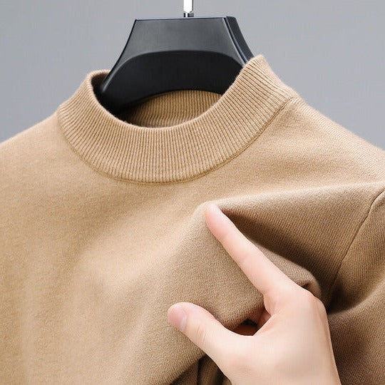 Men's wool sweater with high collar and long sleeves