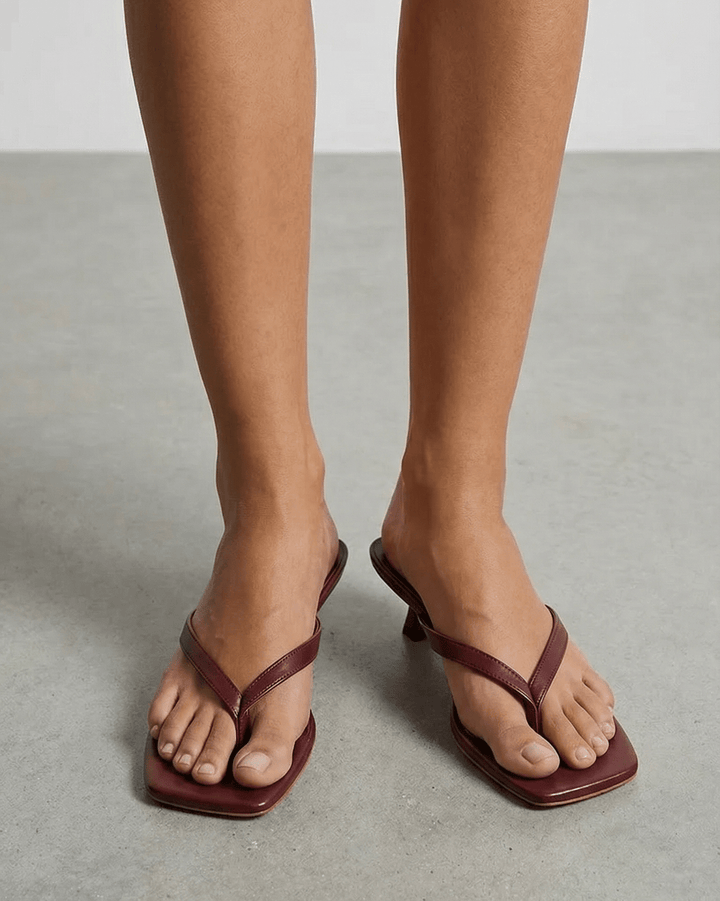 Women's Elegant Kitten Heel Thong Sandals