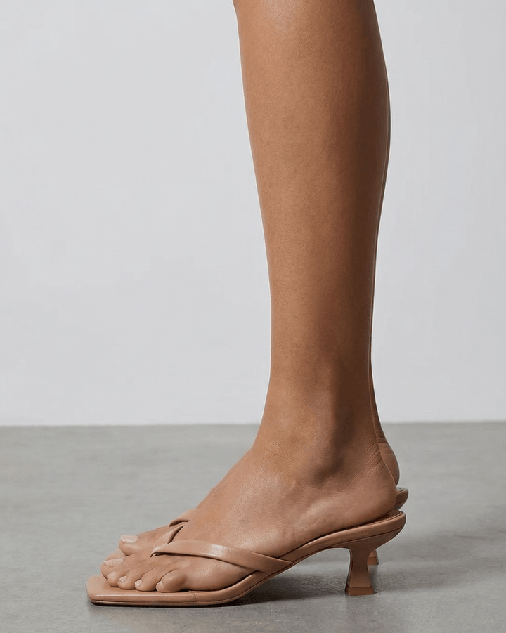 Women's Elegant Kitten Heel Thong Sandals