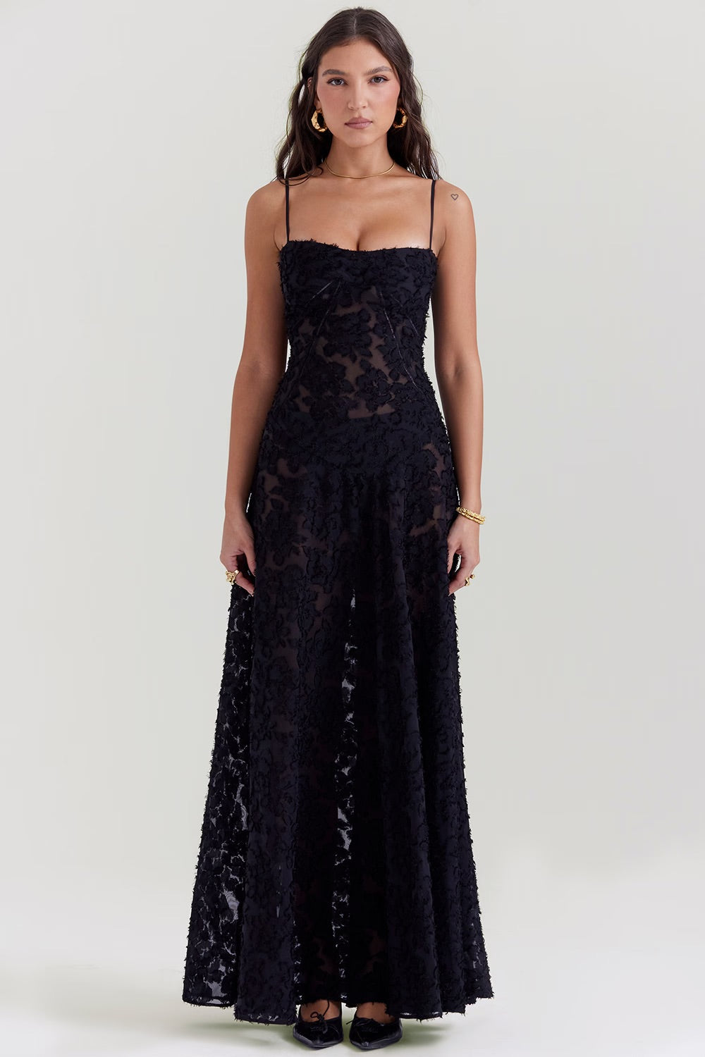 Long Lace Dress with Shiny Fabric | Ideal for Spring and Summer