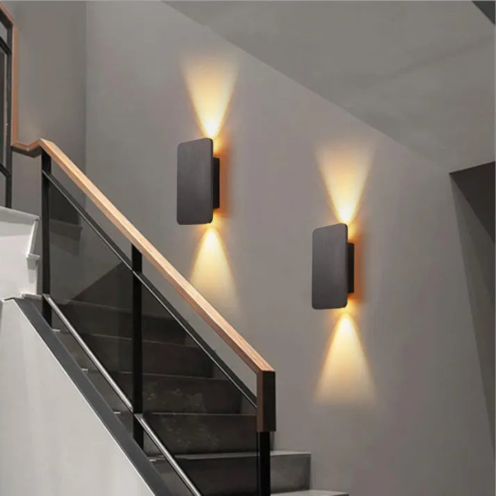 Sleek Indoor LED Wall Lamp - Modern Rectangular Design