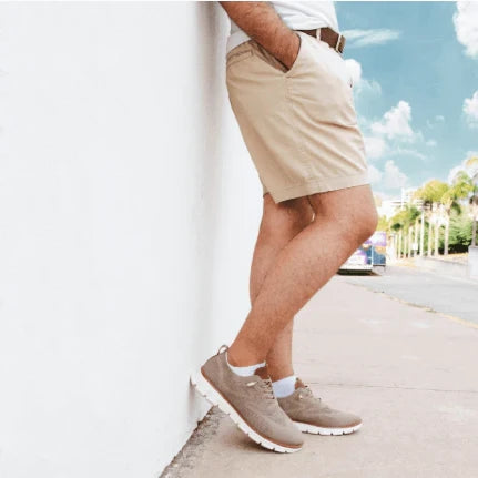 Men's Sneakers with Breathable Mesh and Flexible Sole for Comfort