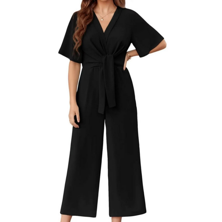 Elegant women's jumpsuit with wide legs and tied belt