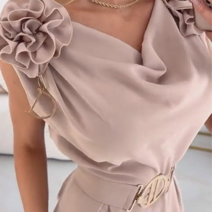 Elegant women's jumpsuit with 3D flowers and wide legs