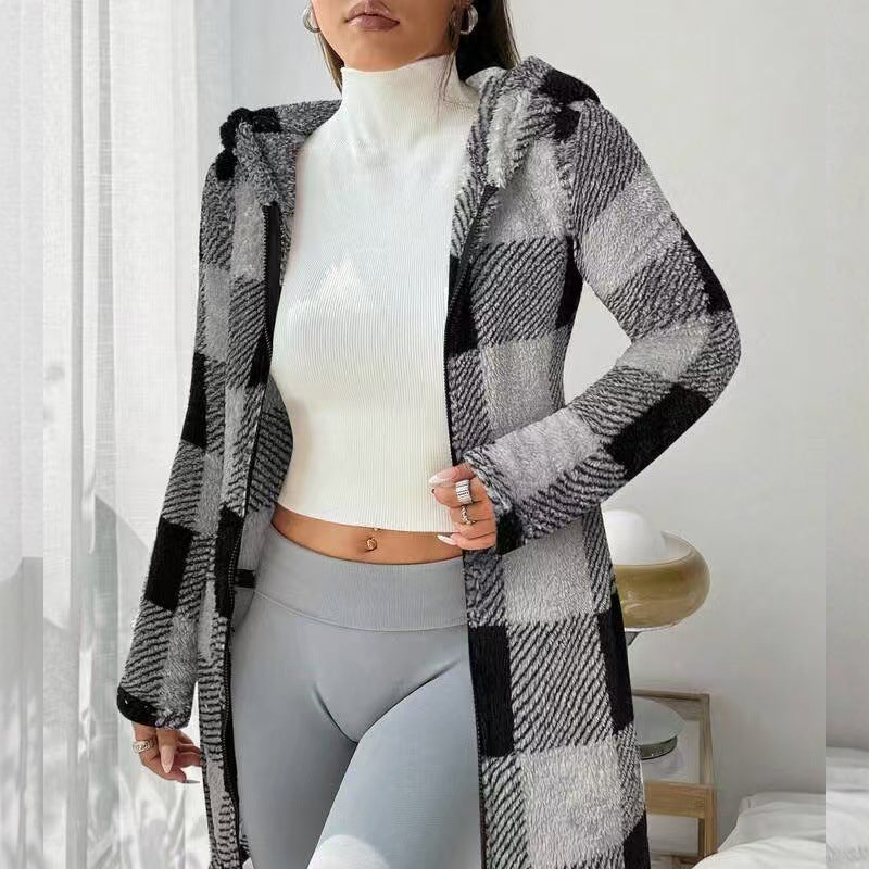 Long Plaid Women's Jacket with Hood – Cozy Autumn Winter Style