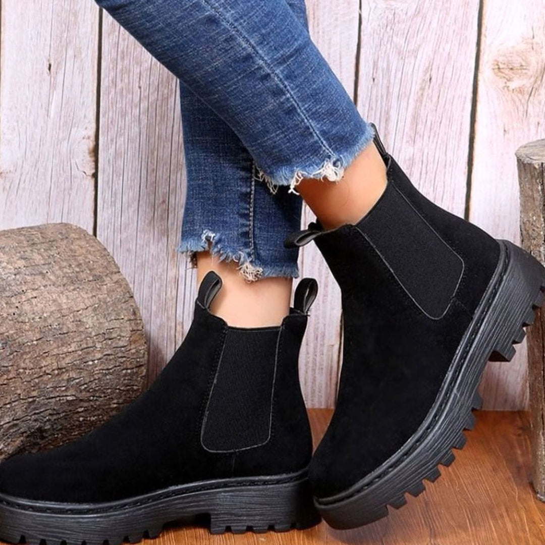 Adèle - Elegant Chelsea Boots Platform