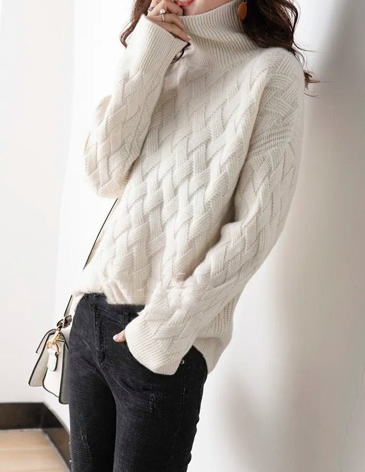 Women's Cable-Knit Turtleneck Sweater in Oversized Fit