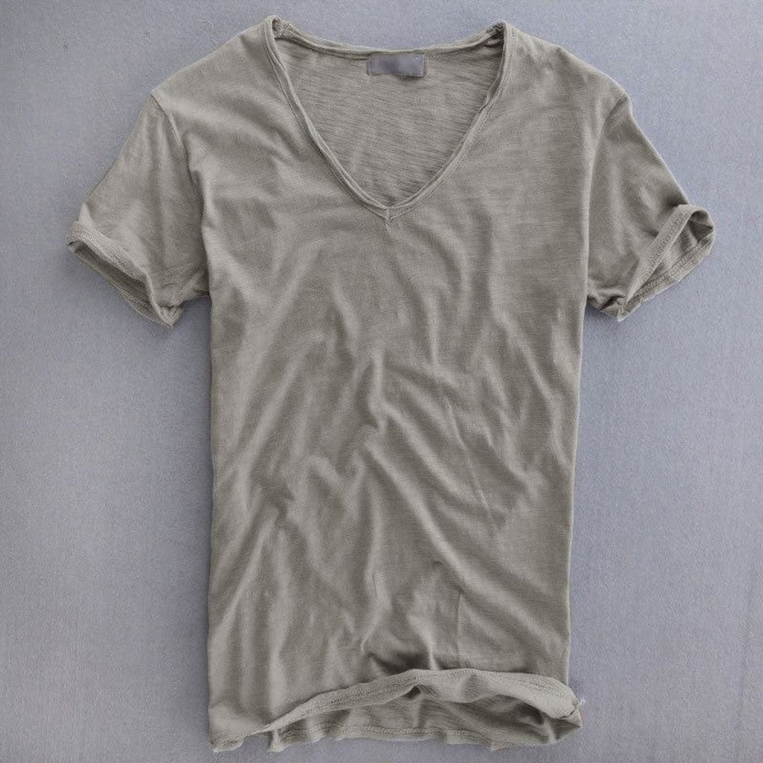 Men's Basic T-Shirt – Straight Cut in Six Colors