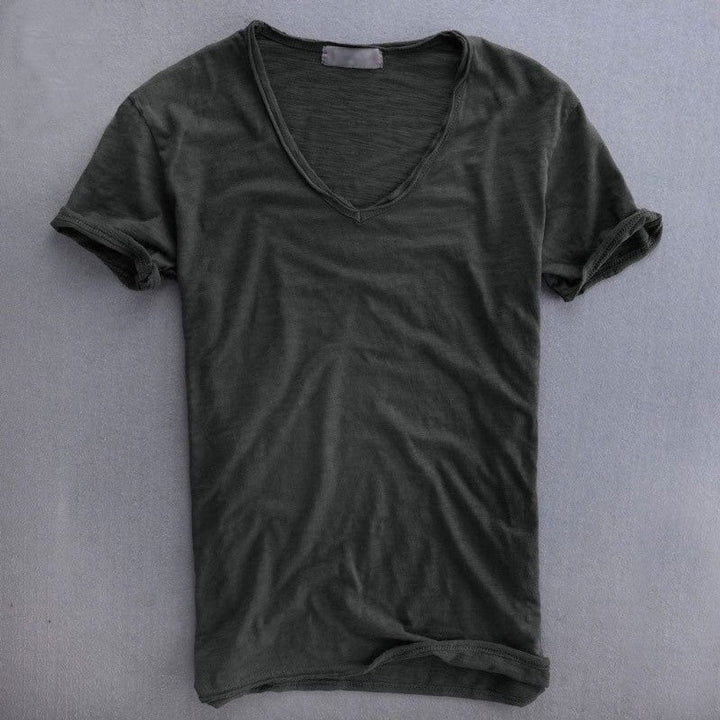 Men's Basic T-Shirt – Straight Cut in Six Colors