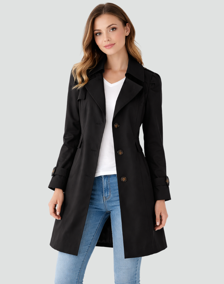 Fitted women's trench coat with buttoned lapel