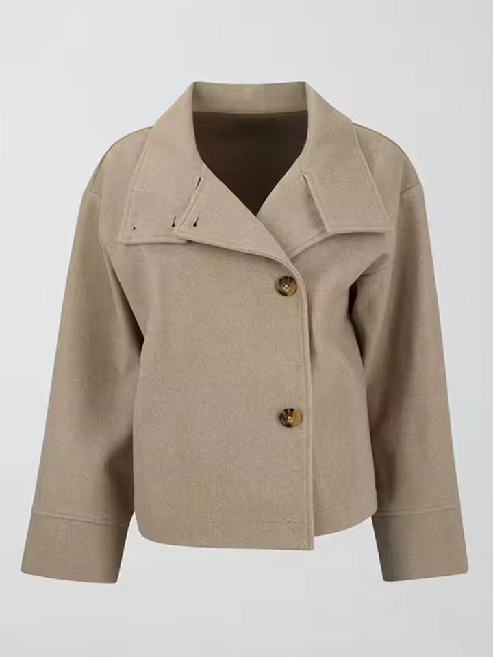 Short and Fitted Women's Mid-Season Blazer