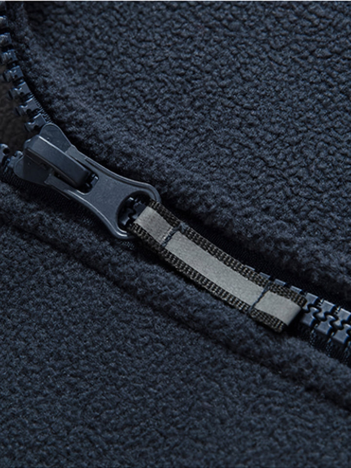 Lightweight and Warm Men's Fleece Jacket with High Collar