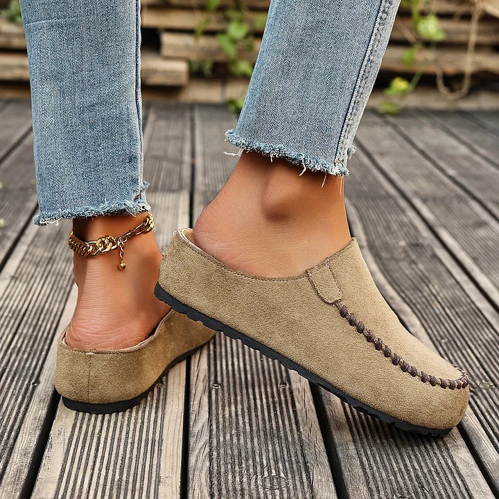 Tonina | Vintage Orthopaedic Clogs for Women