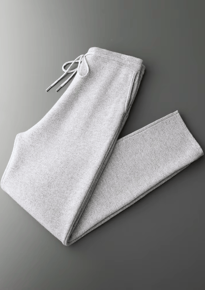 Emma & Rose Savro tracksuit — two-piece leisure set