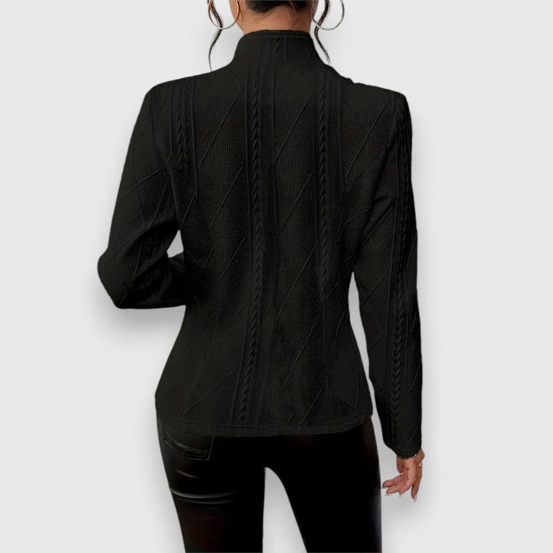 Women's Cable Knit Sweater with Turtleneck and Long Sleeves