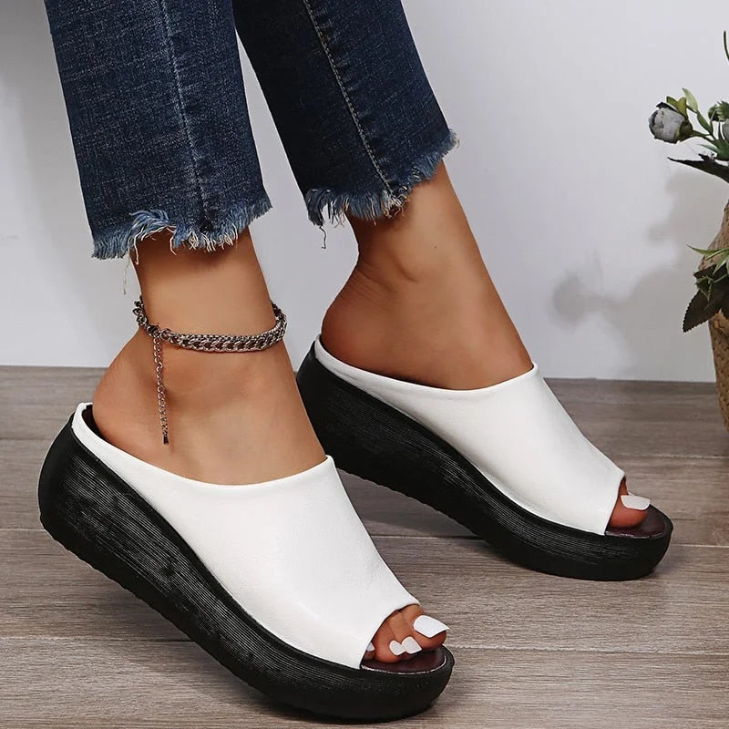 Women's Cushioned Platform Slip-On Sandals with Wide Strap