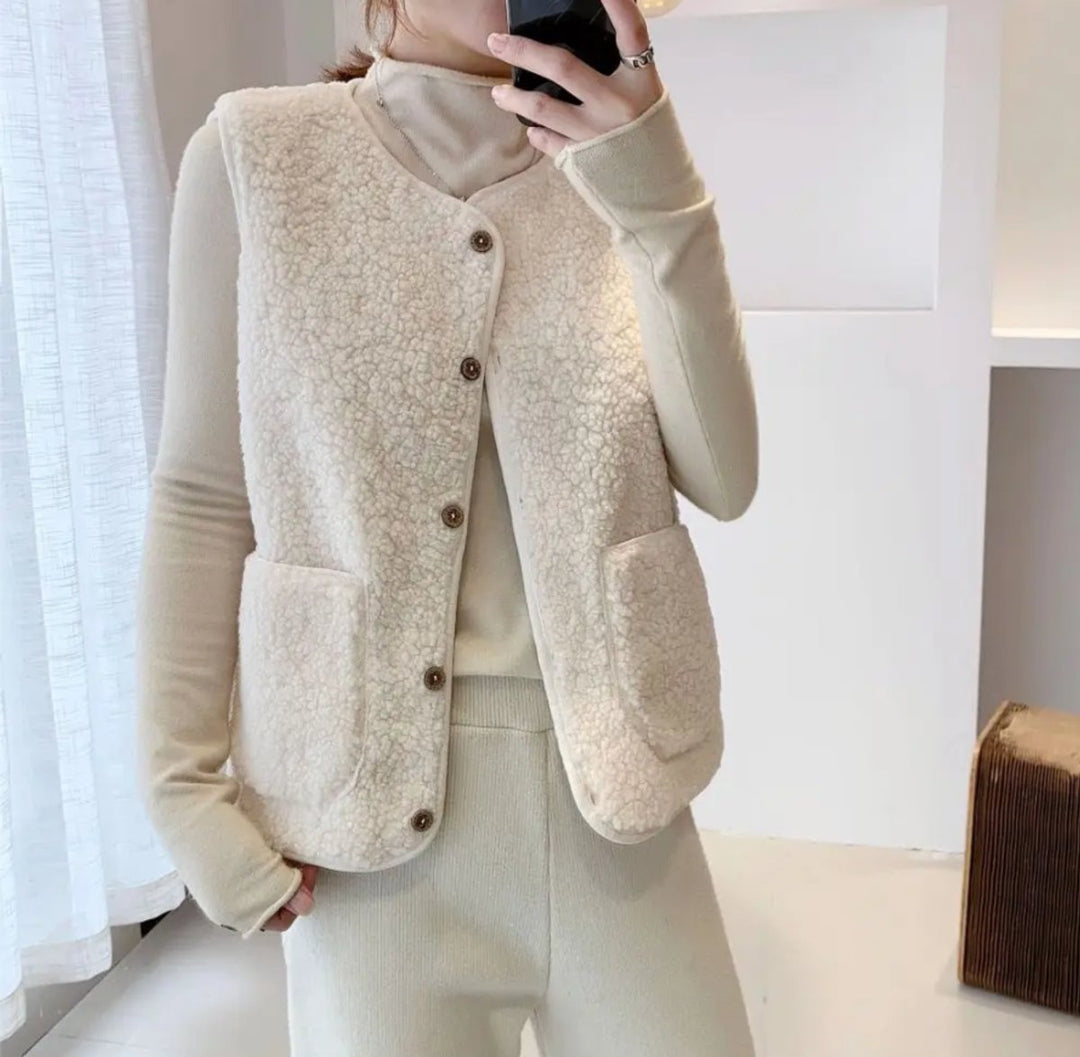 Christine - Elegant Sherpa Oversized Vest